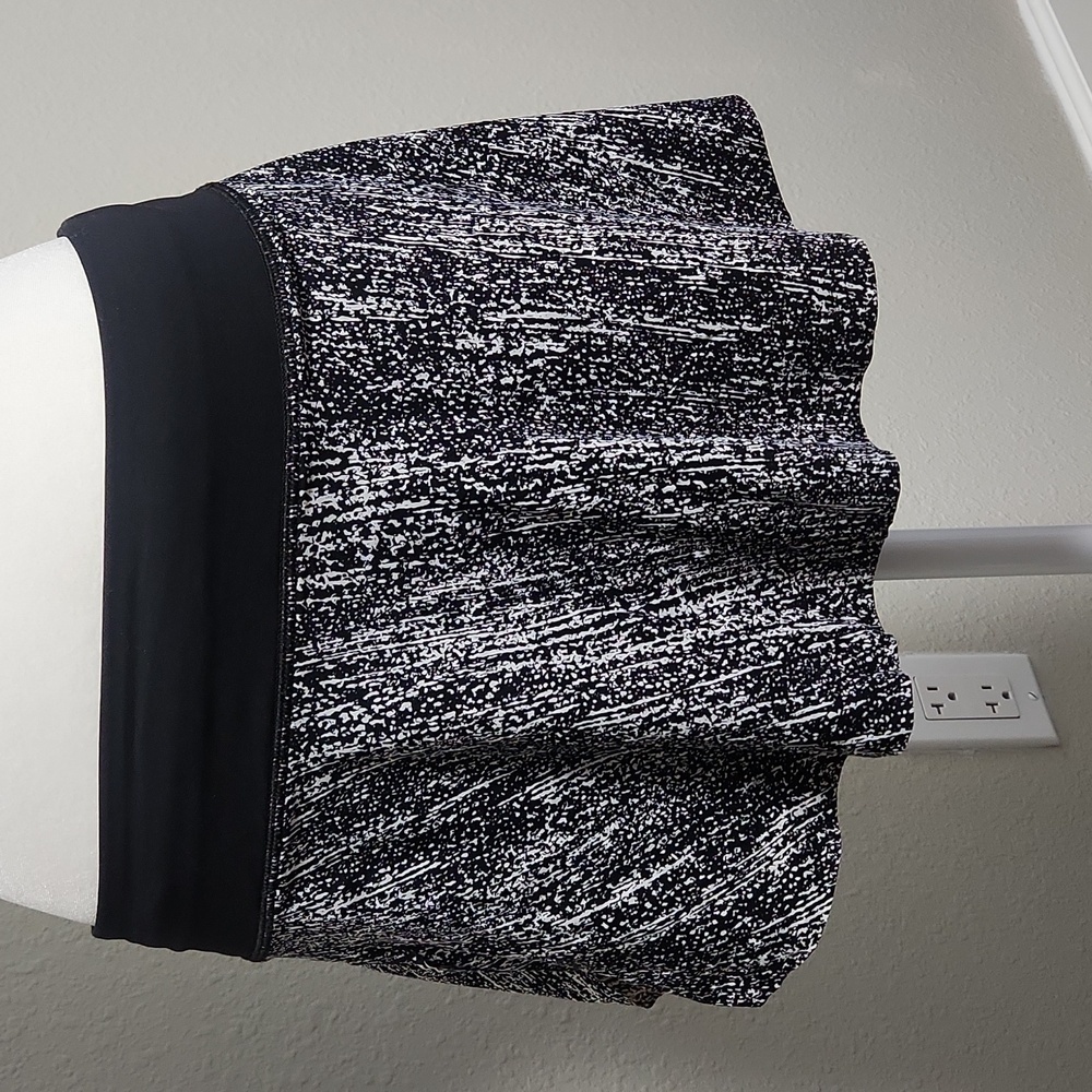 Lululemon Soundwave Quick Pace Tennis Skirt Skort - Picture 3 of 11